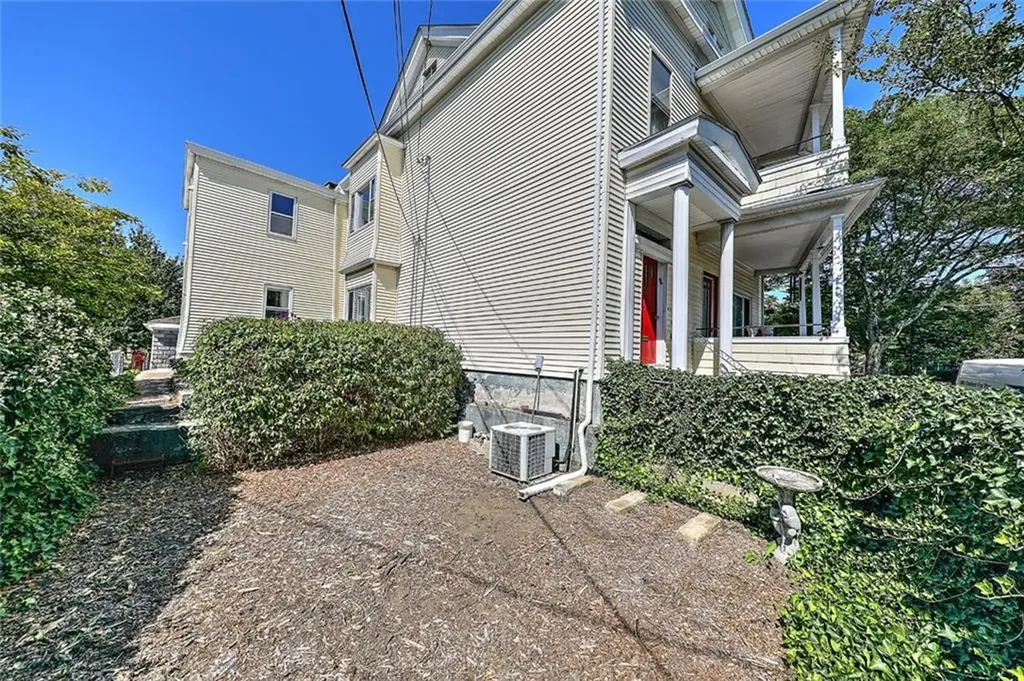 69 Messer Street Providence RI 02909