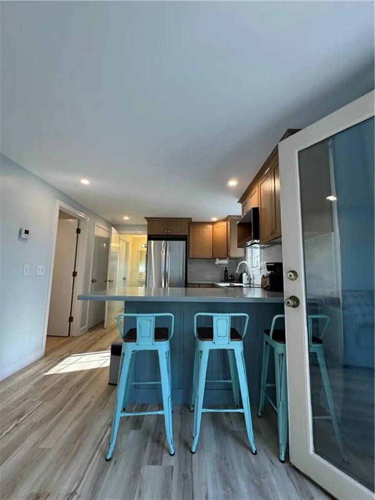 223 Wapping Road Portsmouth RI 02871