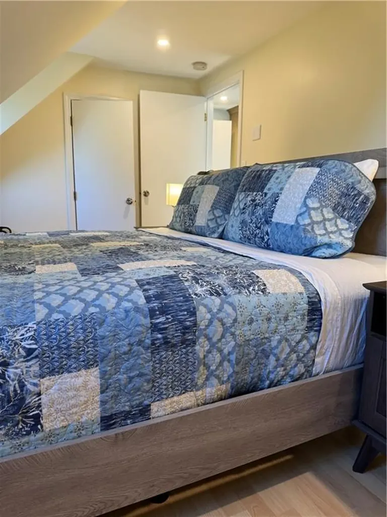 223 Wapping Road Portsmouth RI 02871