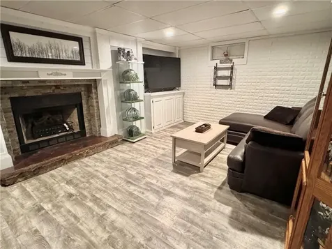 10 East Charles Street Charlestown RI 02813