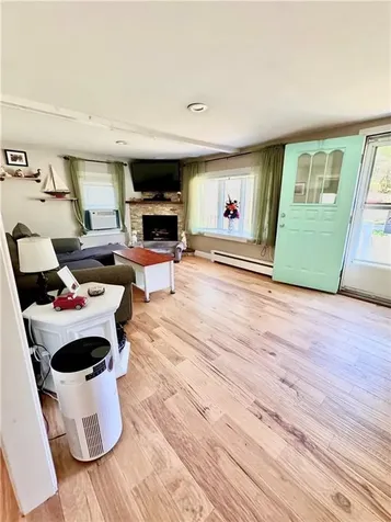 10 East Charles Street Charlestown RI 02813