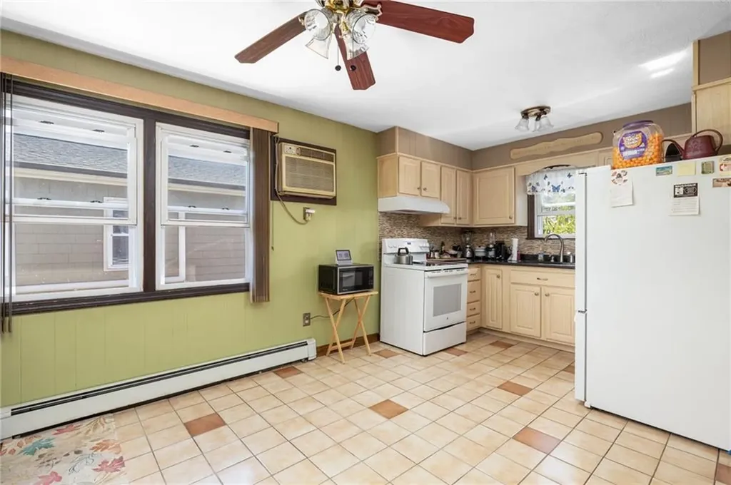 13 Wilna Street Providence RI 02904