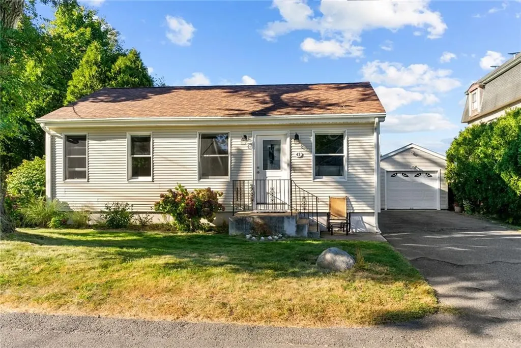 43 Parker Avenue Warren RI 02885