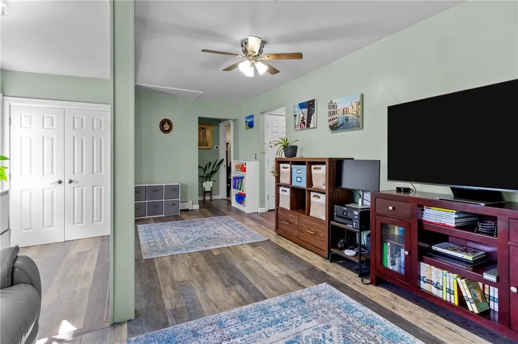 43 Parker Avenue Warren RI 02885