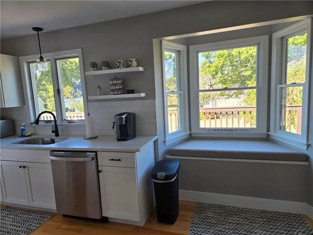14 Juniper Avenue Westerly RI 02891