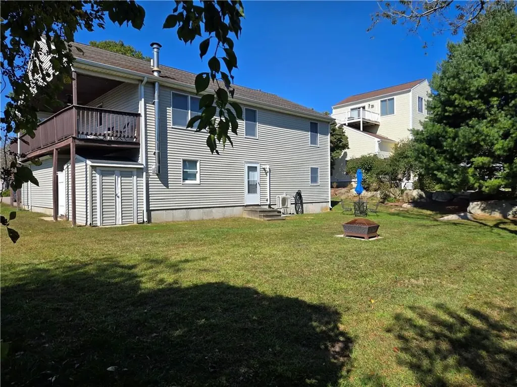 14 Juniper Avenue Westerly RI 02891