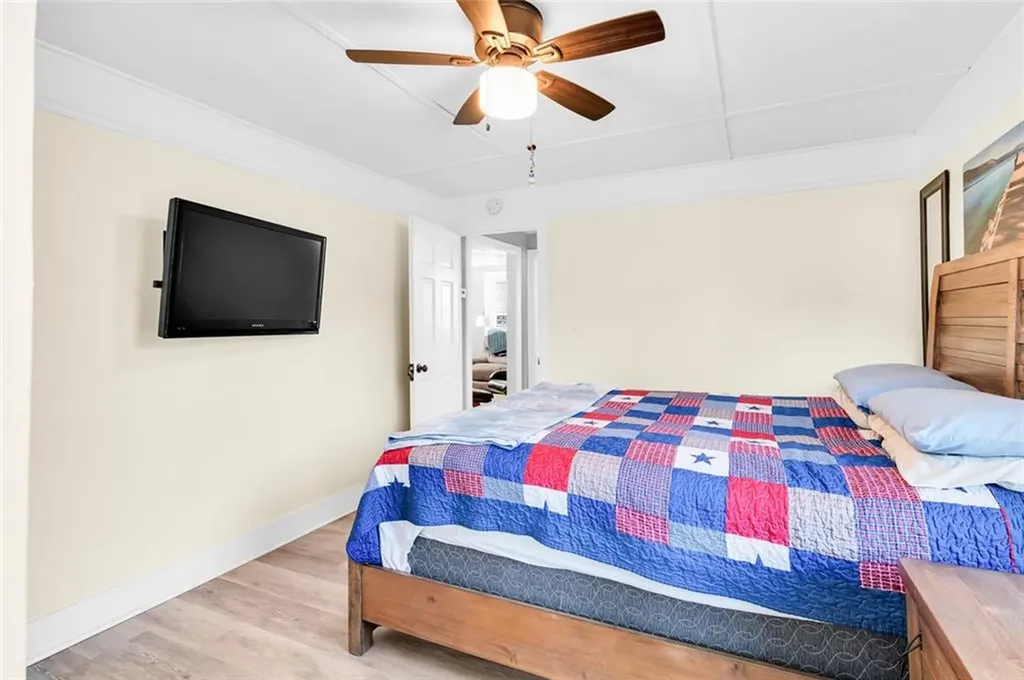101 2nd Avenue Warwick RI 02888
