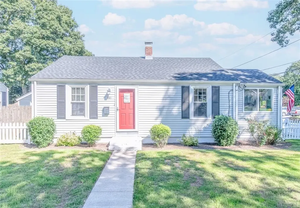 101 2nd Avenue Warwick RI 02888
