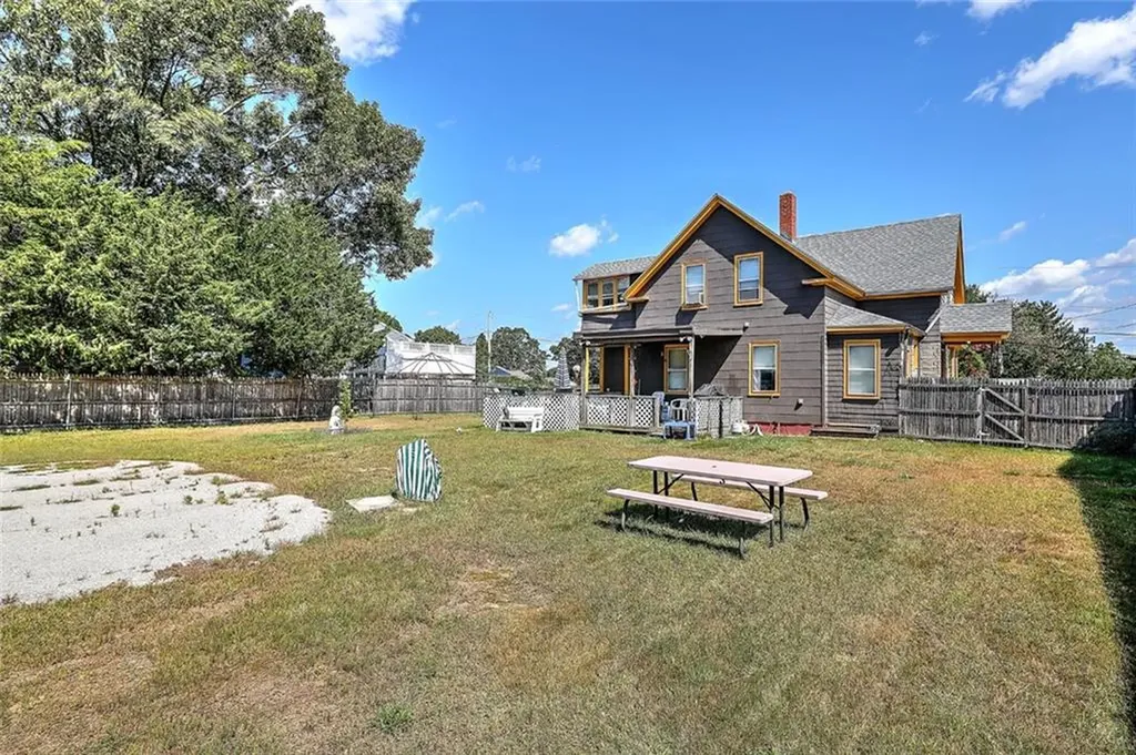 10 Highview Drive West Warwick RI 02893
