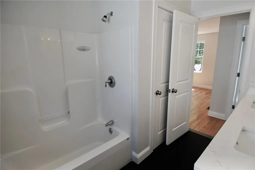 46 Crandall Street Providence RI 02908