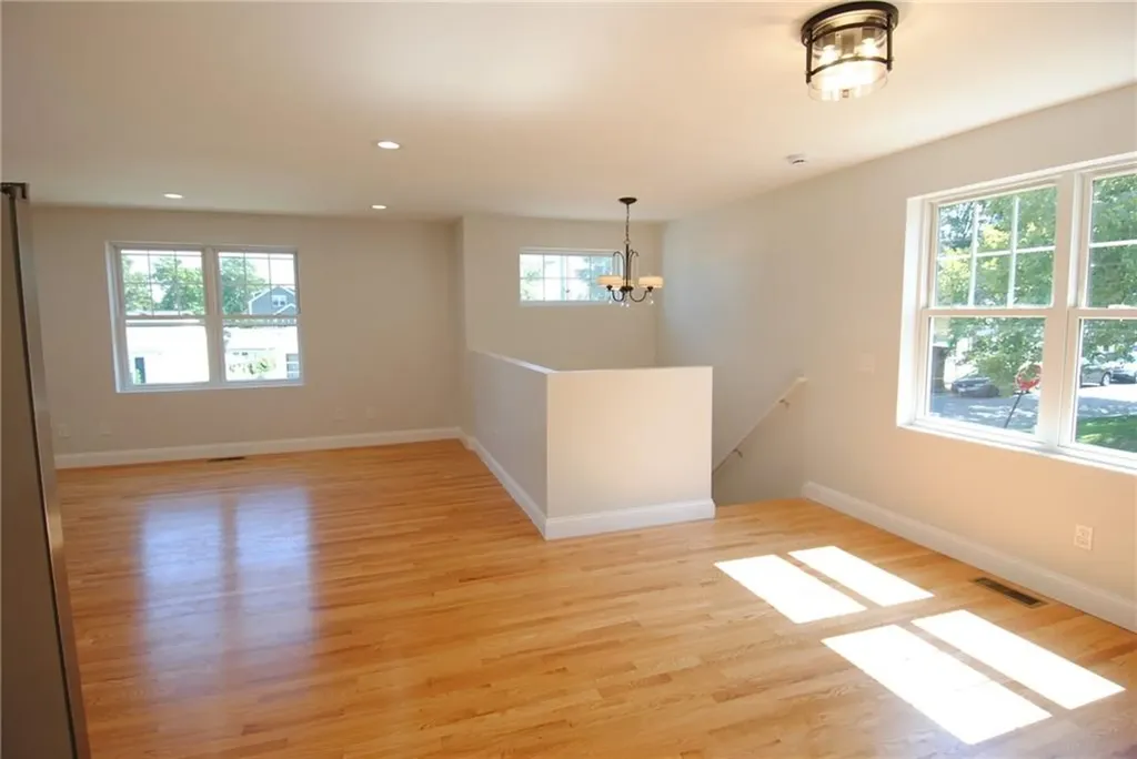 46 Crandall Street Providence RI 02908
