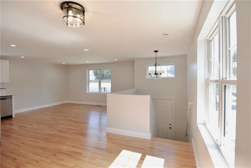 46 Crandall Street Providence RI 02908