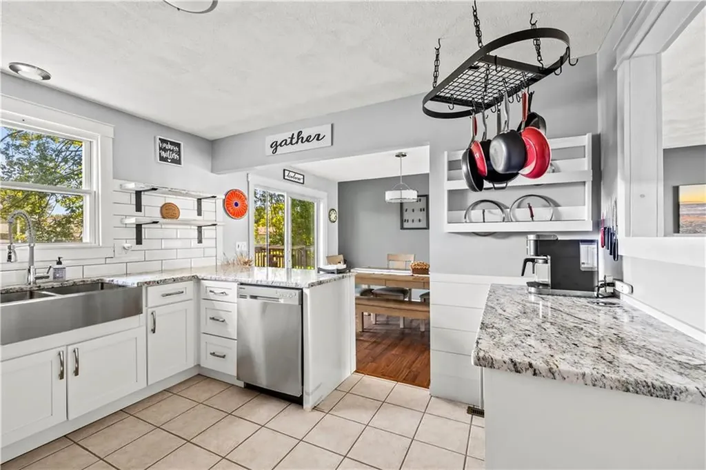 110 Brook Spring Drive Warwick RI 02889
