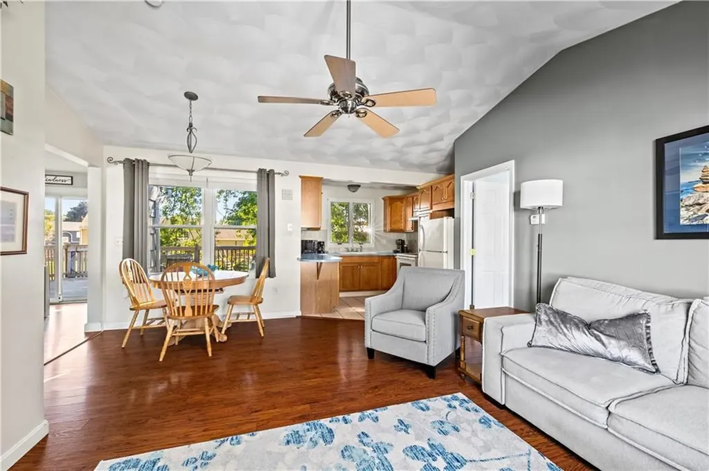 110 Brook Spring Drive Warwick RI 02889