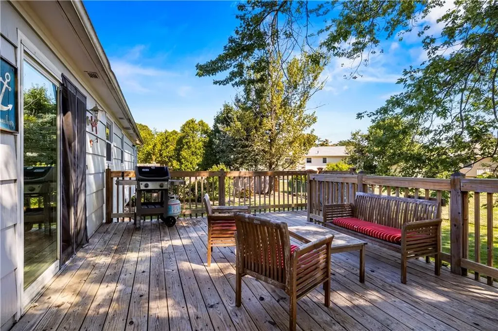 110 Brook Spring Drive Warwick RI 02889