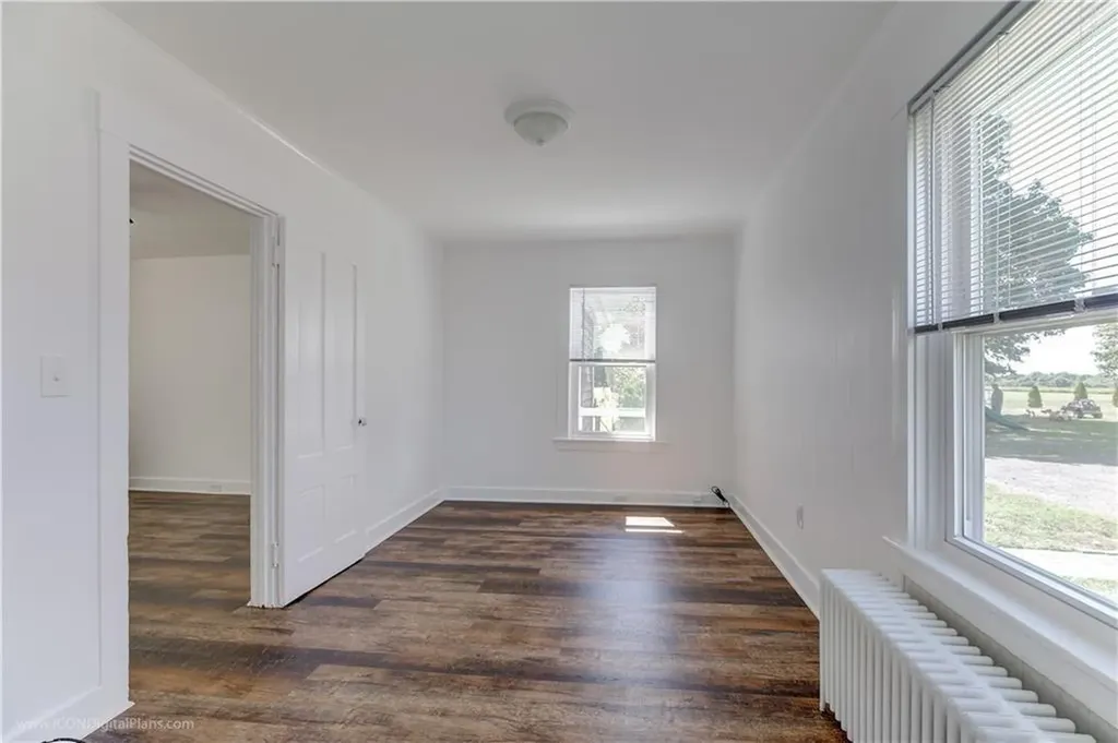 18 Paquins Lane Portsmouth RI 02871