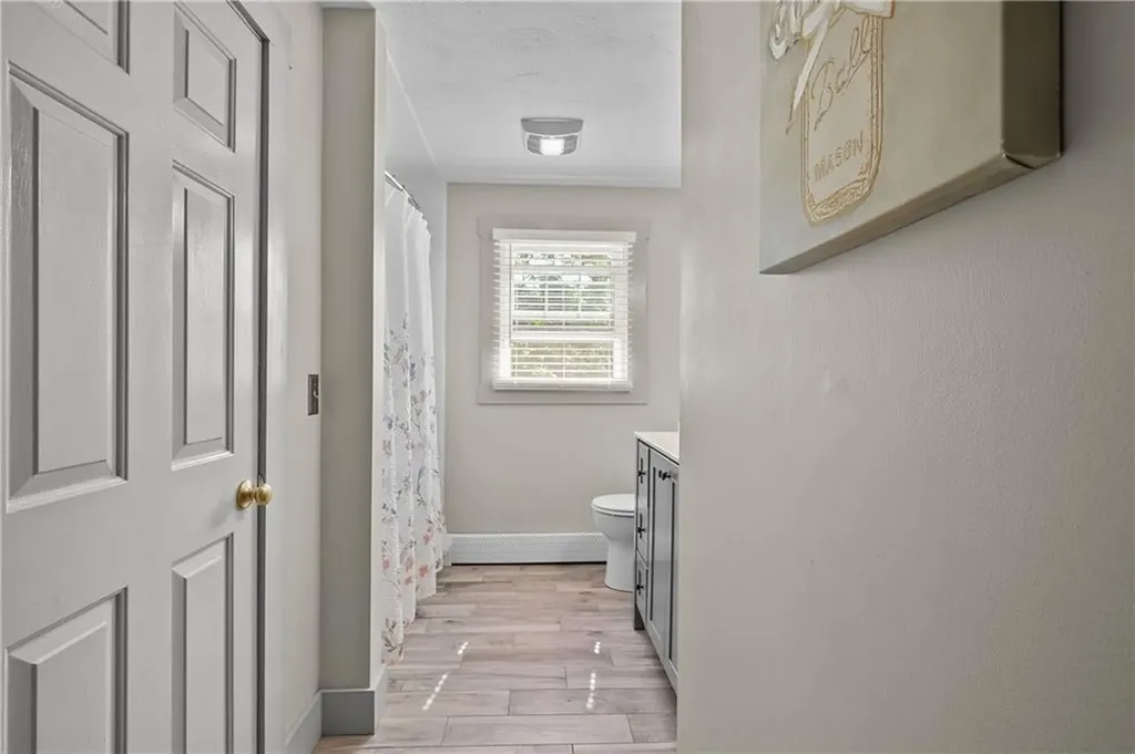 39 Wendell Street East Providence RI 02915