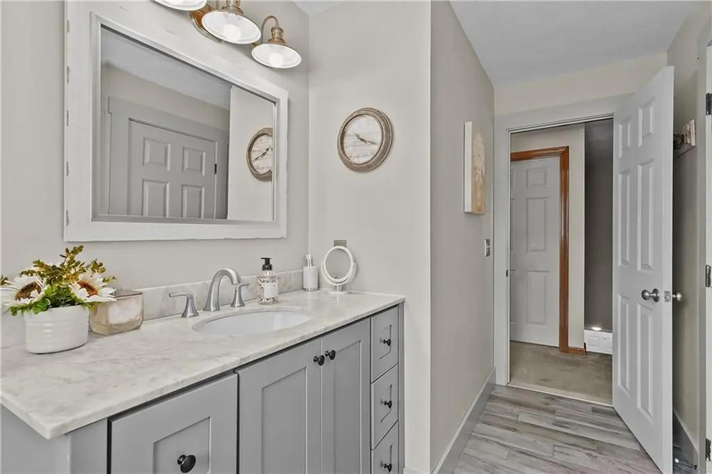 39 Wendell Street East Providence RI 02915