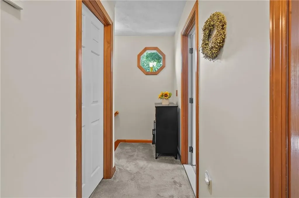 39 Wendell Street East Providence RI 02915