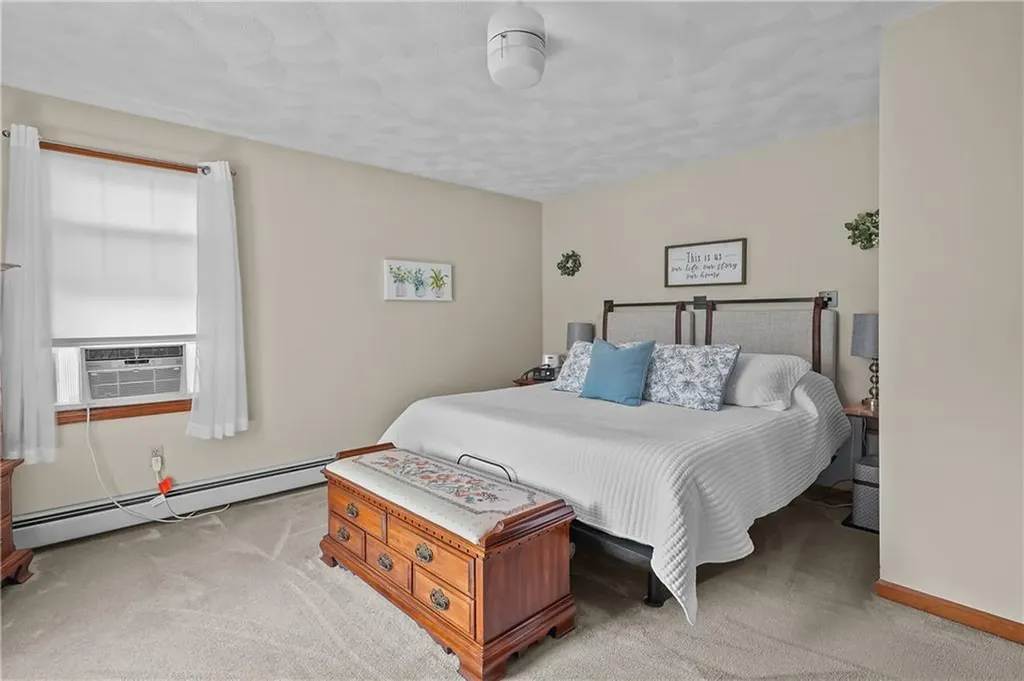 39 Wendell Street East Providence RI 02915