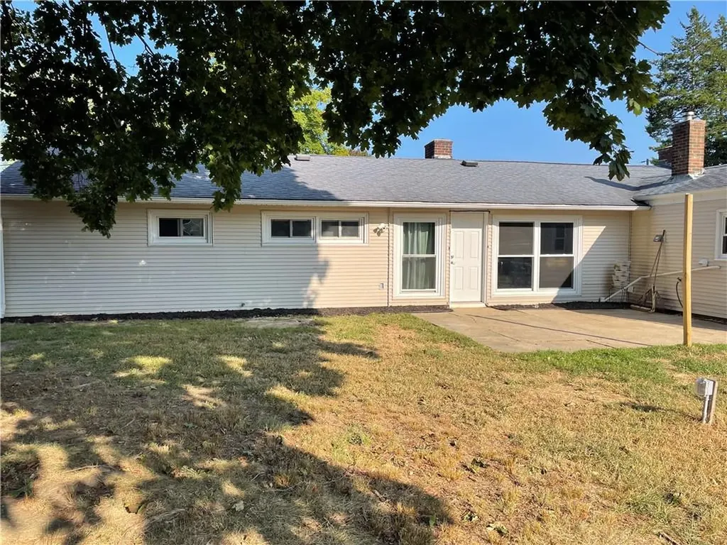 93 Haverhill Avenue Warwick RI 02886