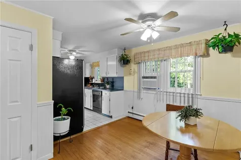 81 Pembroke Lane Coventry RI 02816