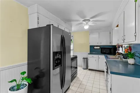 81 Pembroke Lane Coventry RI 02816