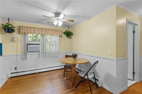 81 Pembroke Lane Coventry RI 02816