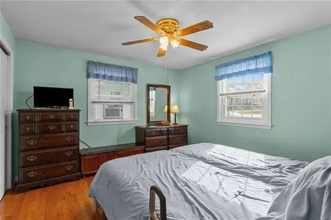 81 Pembroke Lane Coventry RI 02816