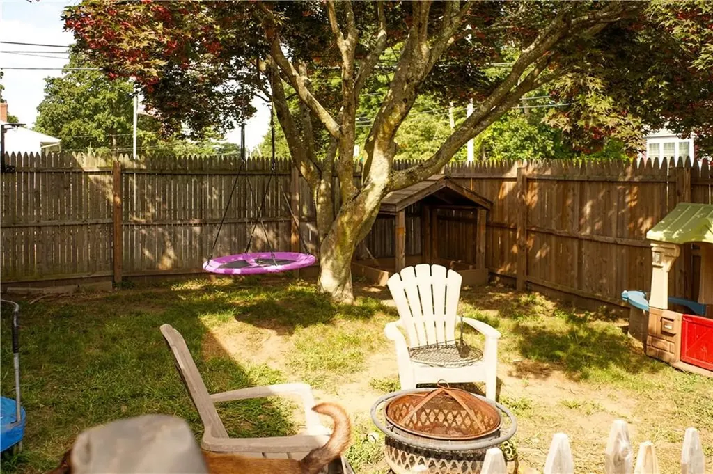 2 Lorraine Avenue Coventry RI 02816