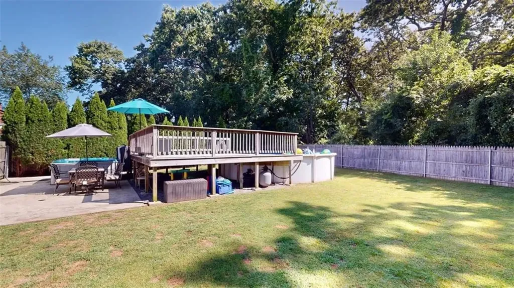 78 Helen Avenue Warwick RI 02886