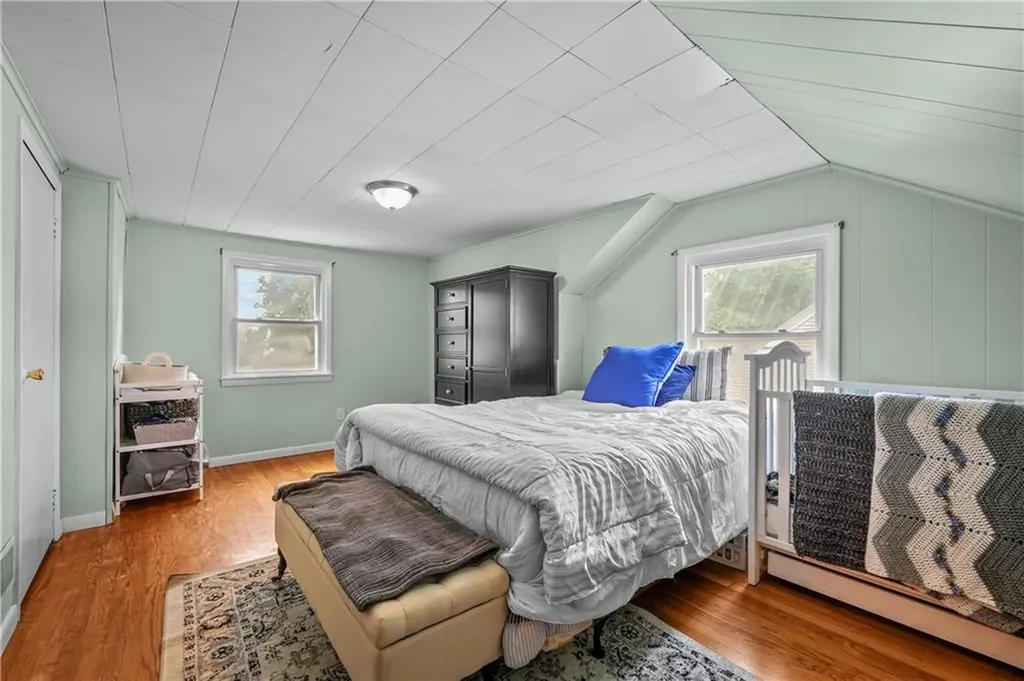 79 Flint Street Pawtucket RI 02861