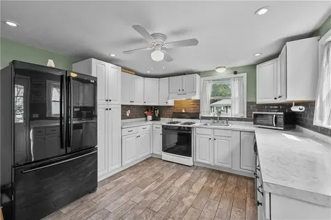 79 Flint Street Pawtucket RI 02861