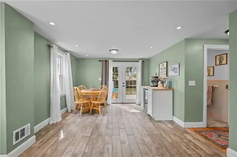 79 Flint Street Pawtucket RI 02861