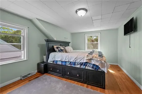 79 Flint Street Pawtucket RI 02861