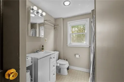 79 Flint Street Pawtucket RI 02861