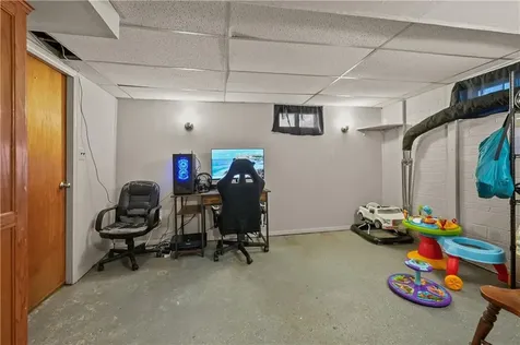 79 Flint Street Pawtucket RI 02861