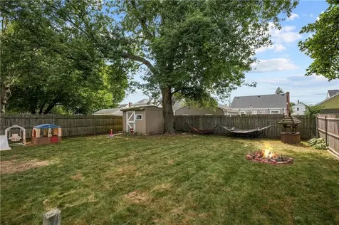 79 Flint Street Pawtucket RI 02861