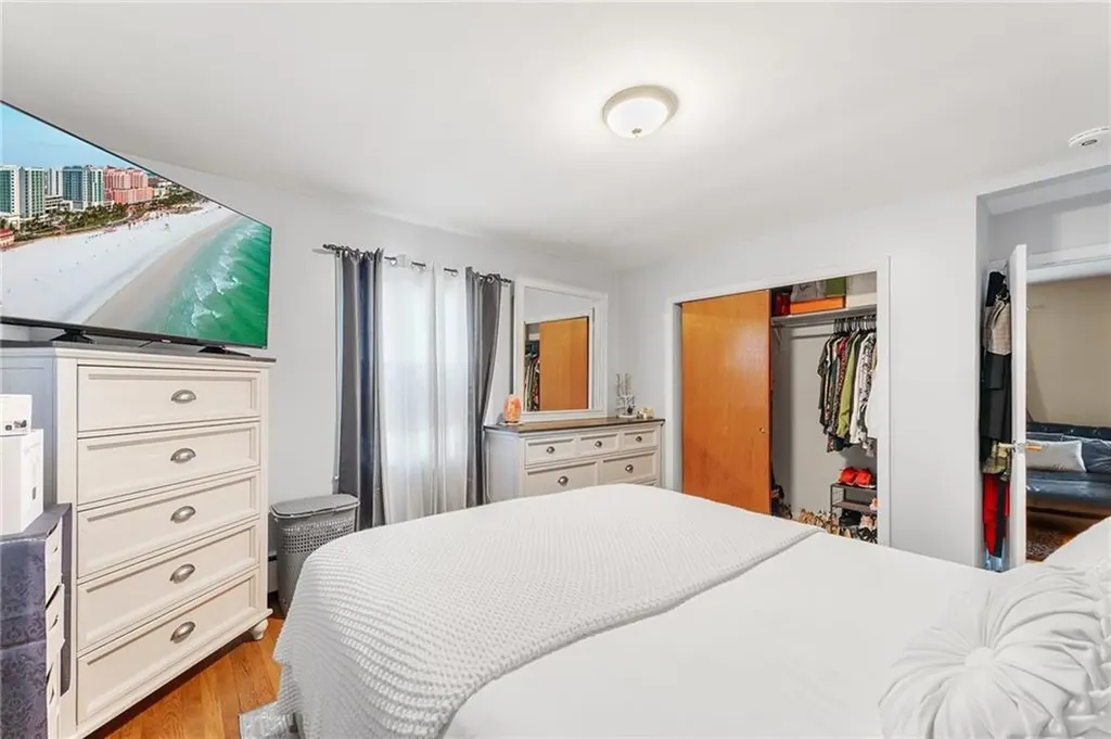 978 Smithfield Avenue Lincoln RI 02865