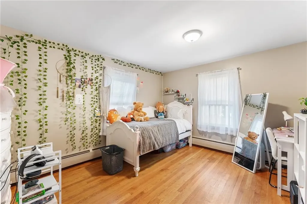 978 Smithfield Avenue Lincoln RI 02865