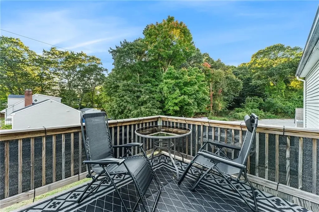 978 Smithfield Avenue Lincoln RI 02865