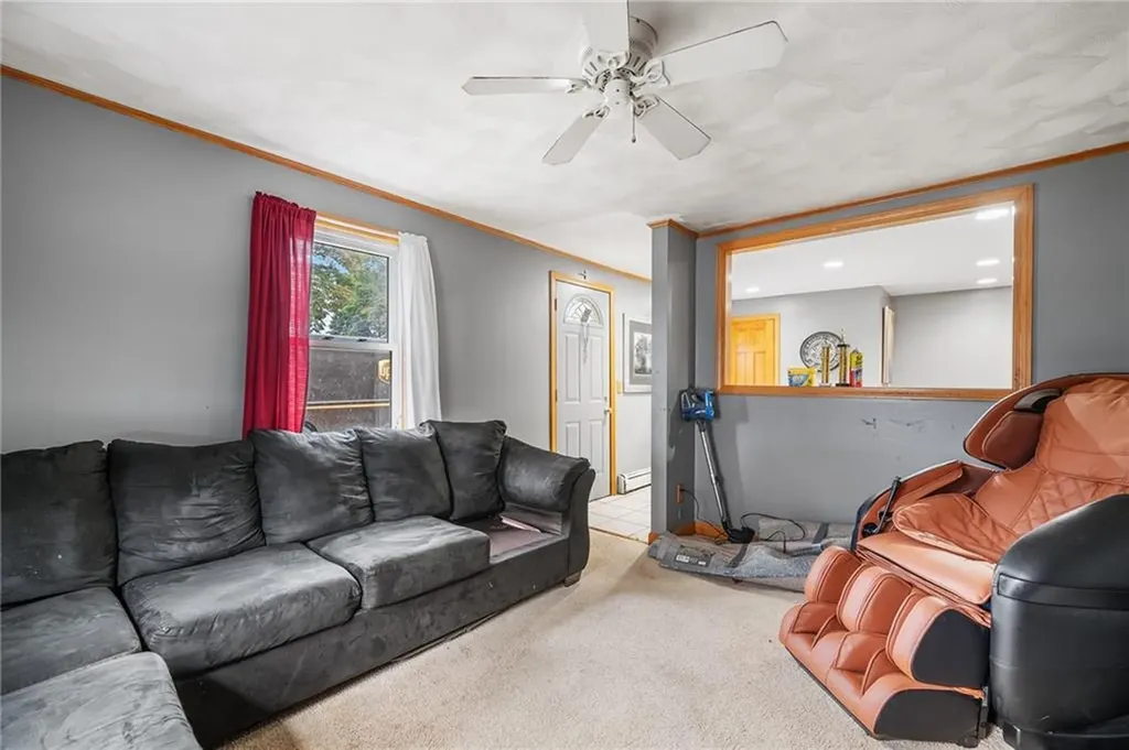 978 Smithfield Avenue Lincoln RI 02865