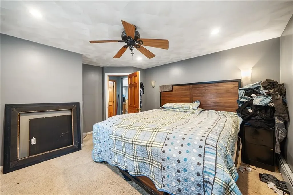 978 Smithfield Avenue Lincoln RI 02865