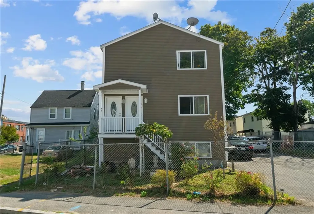 316 Sayles Street Providence RI 02905