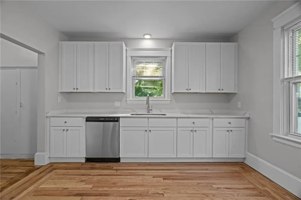725 River Avenue Providence RI 02908