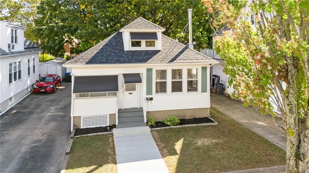 725 River Avenue Providence RI 02908