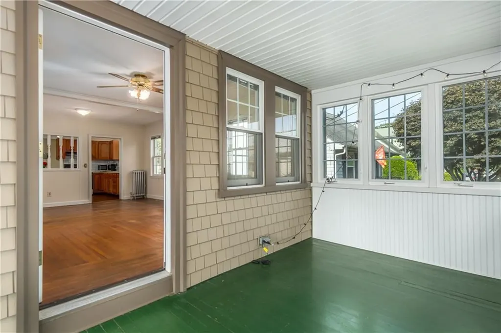 58 Delway Road Cranston RI 02910