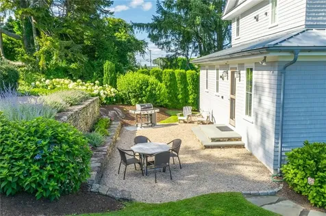 41 Conanicut Road Narragansett RI 02882