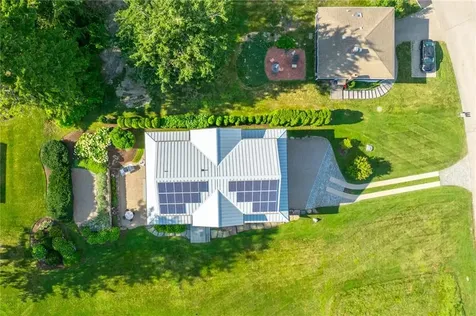 41 Conanicut Road Narragansett RI 02882