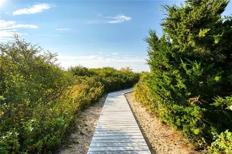 41 Conanicut Road Narragansett RI 02882